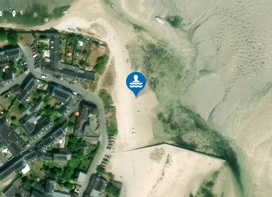 Satellite image of LES 4 VENTS