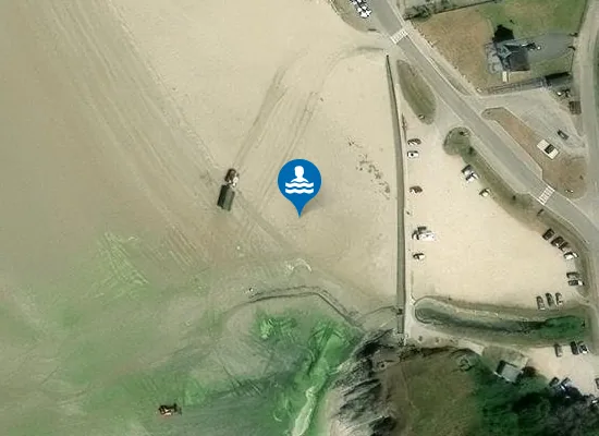 Satellite image of LESTREVET