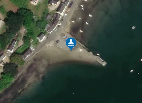 Satellite image of L'AUBERLAC'H (PORT)