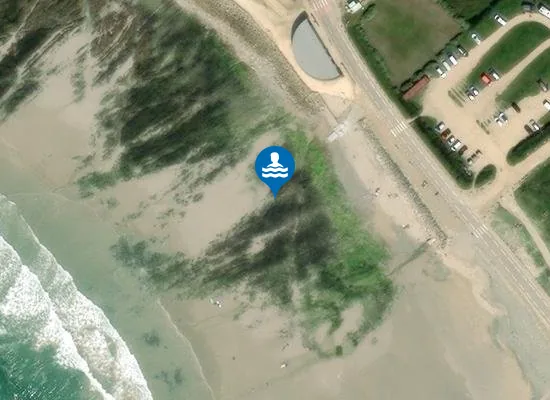 Satellite image of PENHORS (POSTE DE SECOURS)