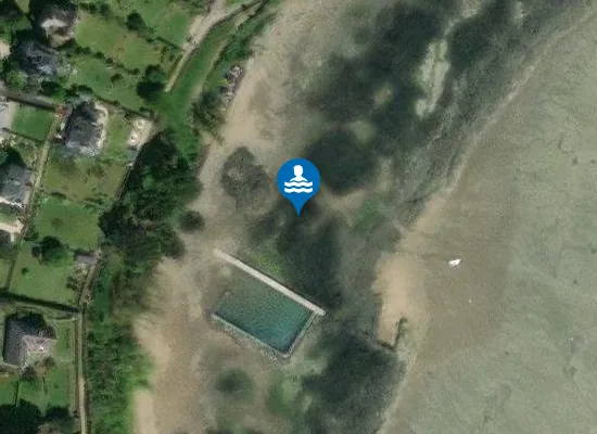 Satellite image of ABRI DES FLOTS