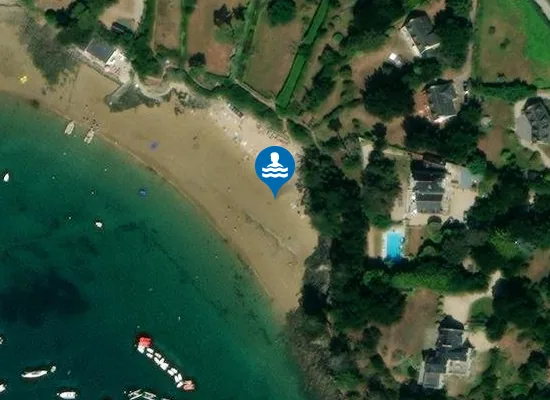 Satellite image of LA PETITE SALINETTE