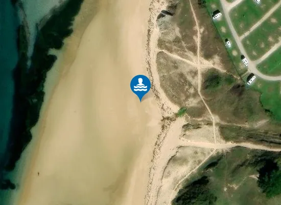 Satellite image of LE STANG