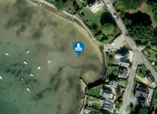 Satellite image of LA FONTAINE