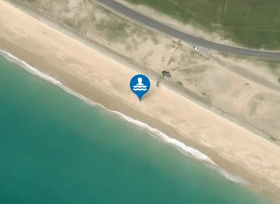 Satellite image of LE LINES